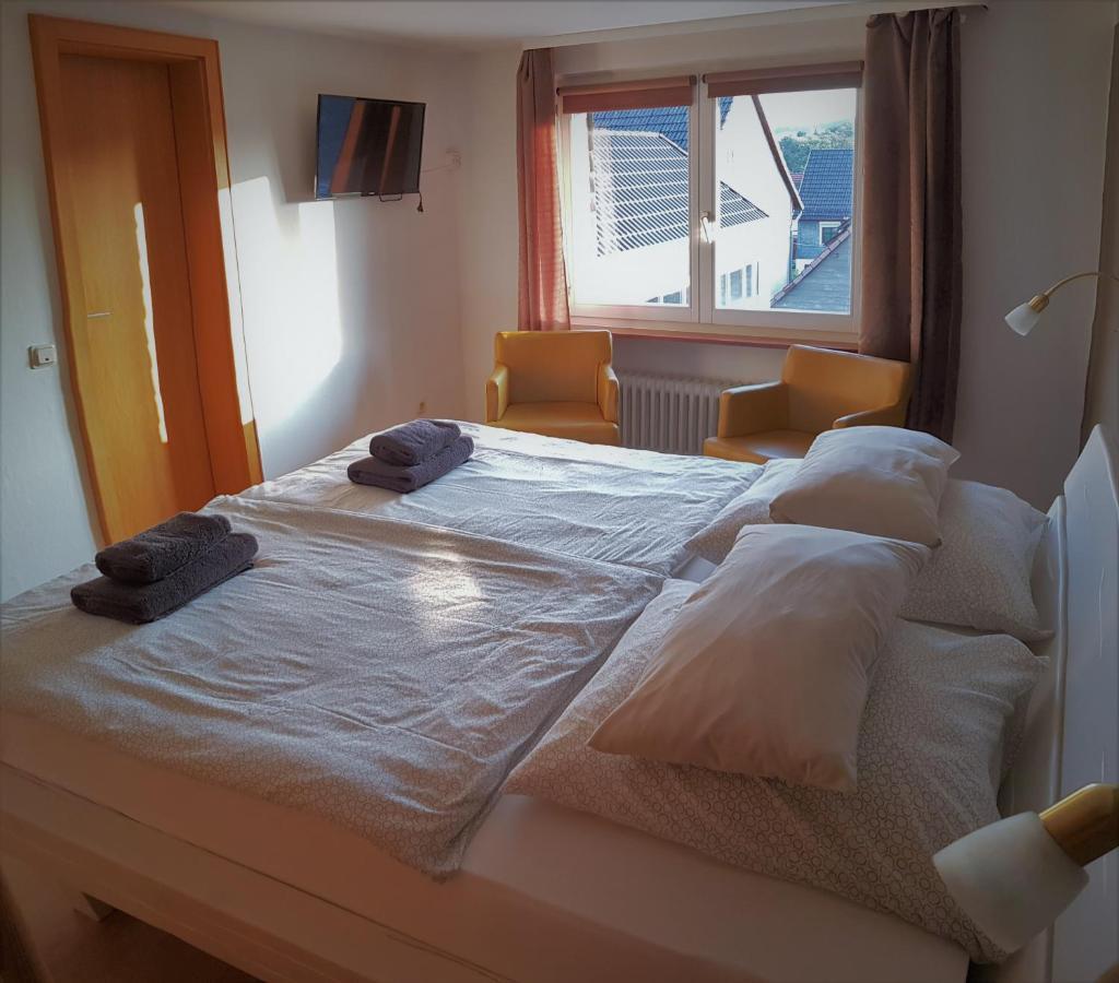 Roastineer Hotel Battenberg  Extérieur photo