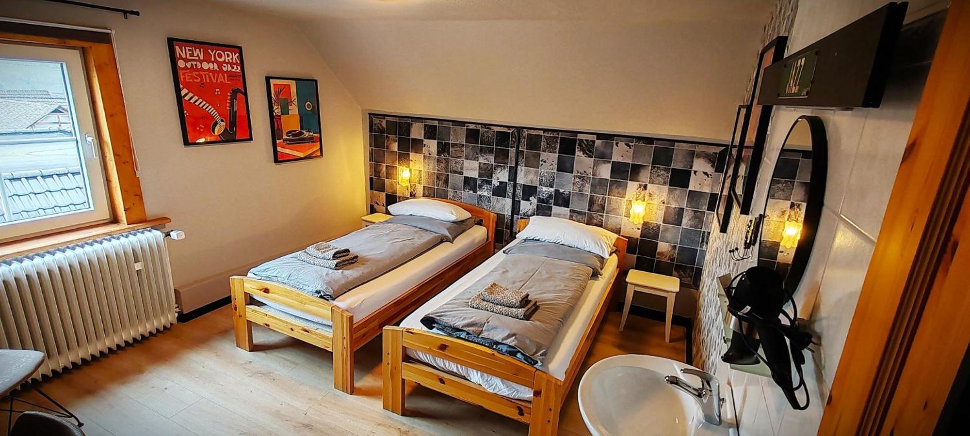 Roastineer Hotel Battenberg  Extérieur photo